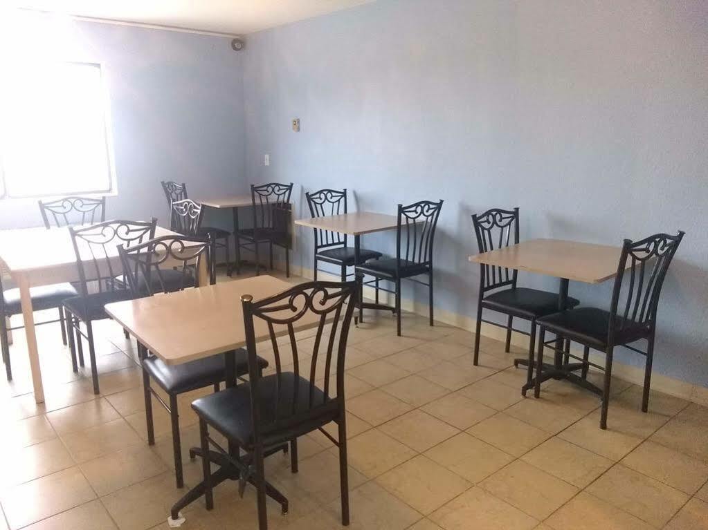 Knights Inn Sioux City Ia/Sergeant Bluff ภายนอก รูปภาพ